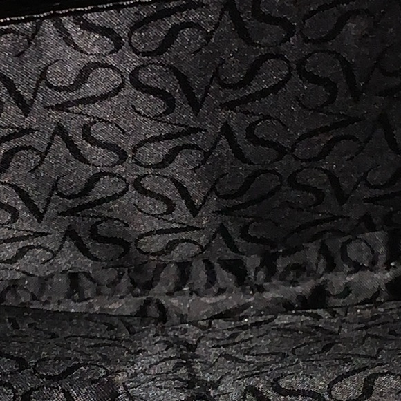 Simply Vera Eggplant Canvas Bag: Chic Versatility - Picture 10 of 11